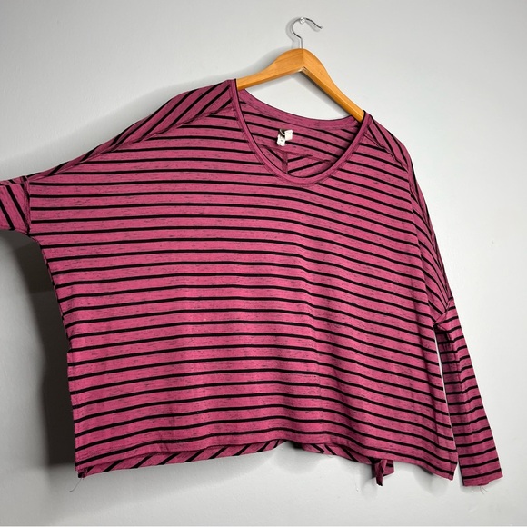 Free People We the Free Pandora’s Boxy Tee with Samurai Stripes+Dolman Sleeves E - Picture 4 of 11